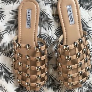 Studs slips on . Size 37 new